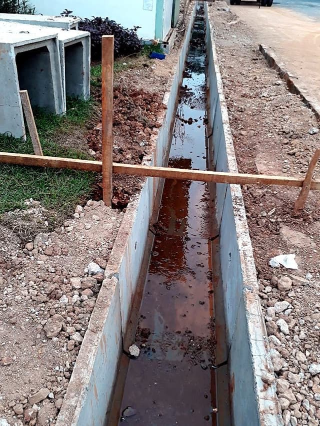 U-Ditch dipasang di lokasi proyek